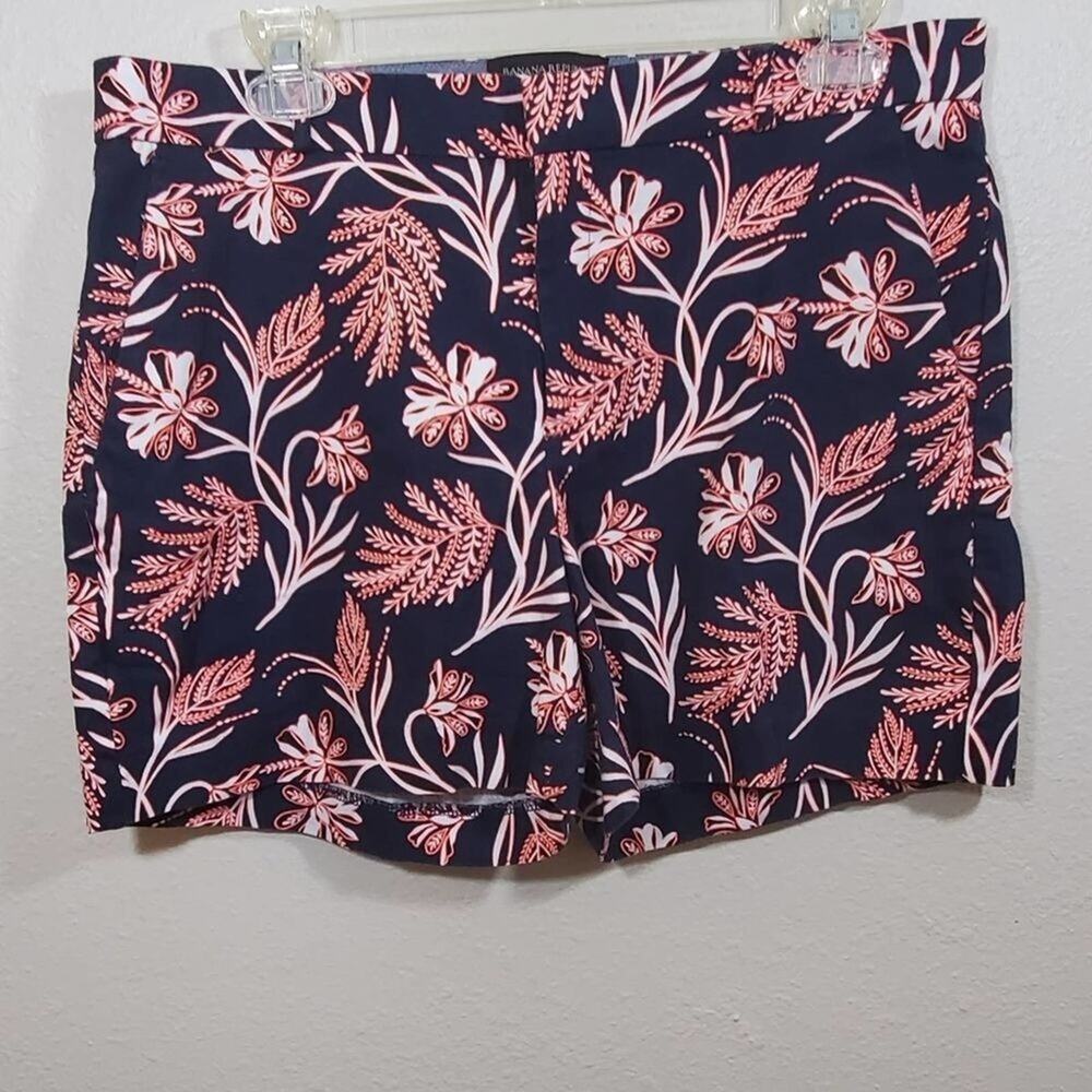 BANANA Republic tropical navy frond jacquard shorts size 8